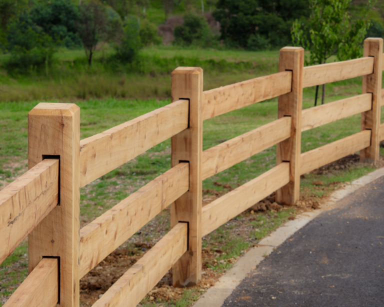 Premium Australian Cypress - 3 rail - Morticed - Raw Finish - 150x150mm