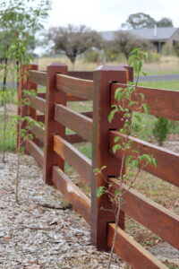 Premium Australian Iron Bark - Natural timber oil - 4 rail - morticed