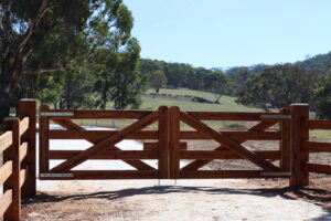 Premium Australian Cypress - Barossa Style - Finished with Natural timber oil - 150 x 150 posts