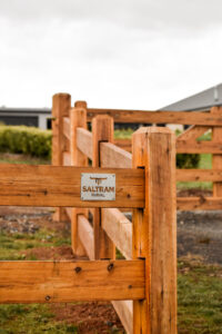 Premium Australian Cypress - Natural timber oil - 3 rail - morticed - 125 x 125 posts