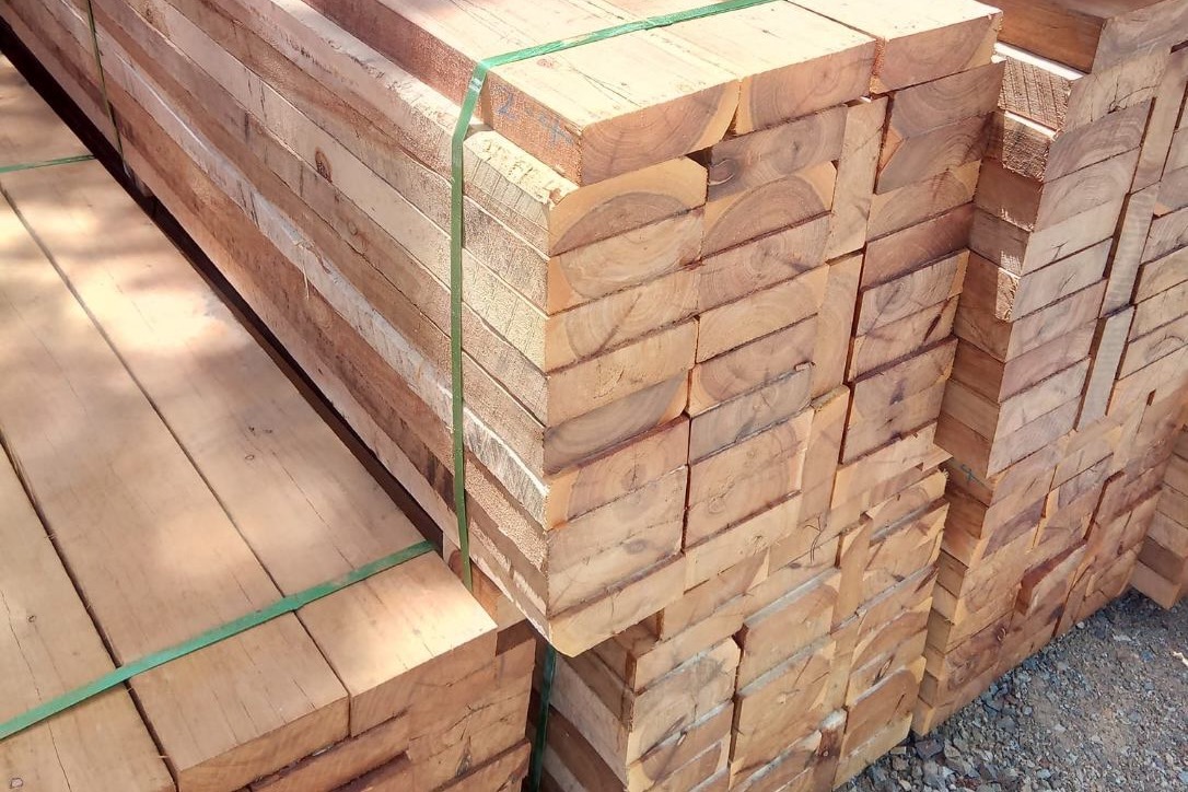 photo of timber rails for post and rail fence, Saltram Rural