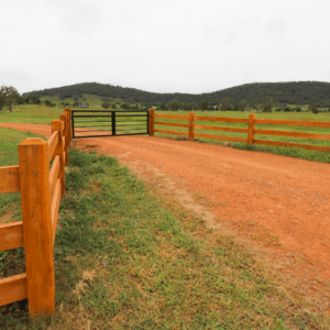 The Abercrombie Black Powder coated Gate