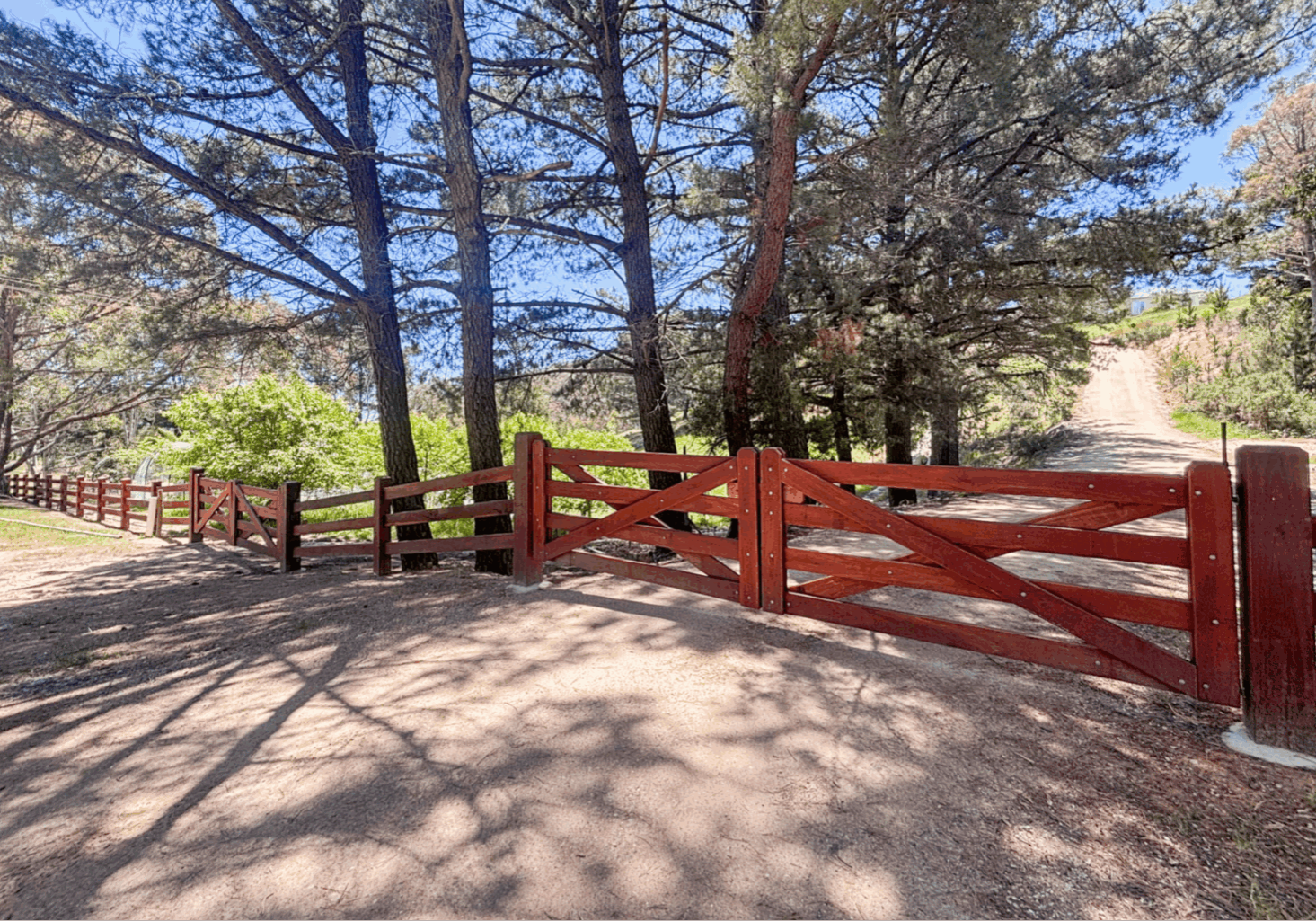 Barossa Timber Gates by Saltram Rural